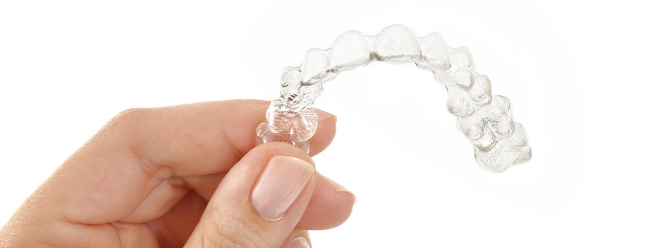 wearing-aligners-day-to-day-invisalign-strathpoint-dental-family-general-dentist-strathmore-alberta